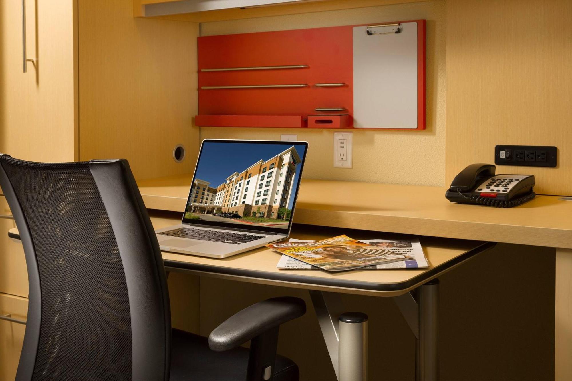 Towneplace Suites By Marriott Dallas Dfw Airport North/Grapevine Zewnętrze zdjęcie